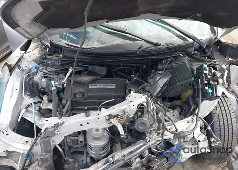 2015 Honda Cr-V Lx z USA, uszkodzony, nr VIN 2HKRM4H31FH615105